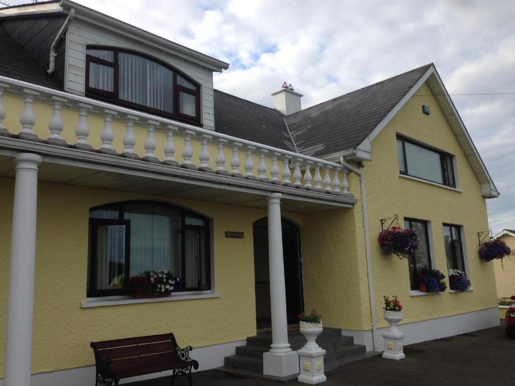 Seawater View Bed and Breakfast room 1